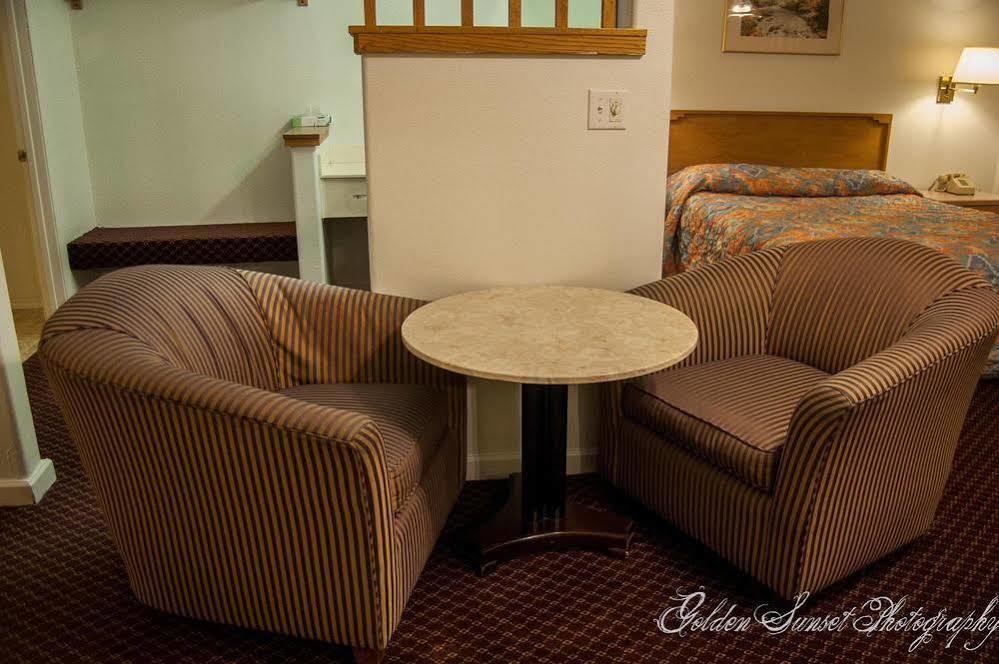 Rodeway Inn